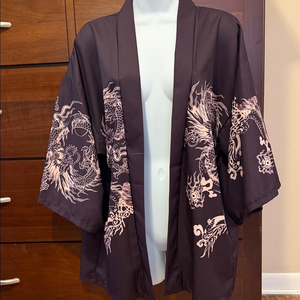 Elegant Brown Kimono Jacket with Dragon Design